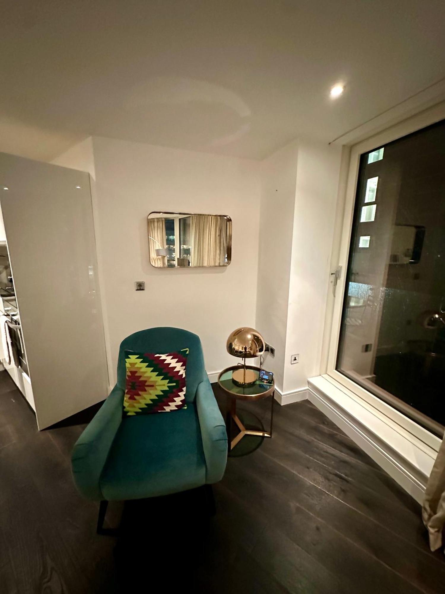 Gunwharf Quays Harbour Apartments Portsmouth Luaran gambar