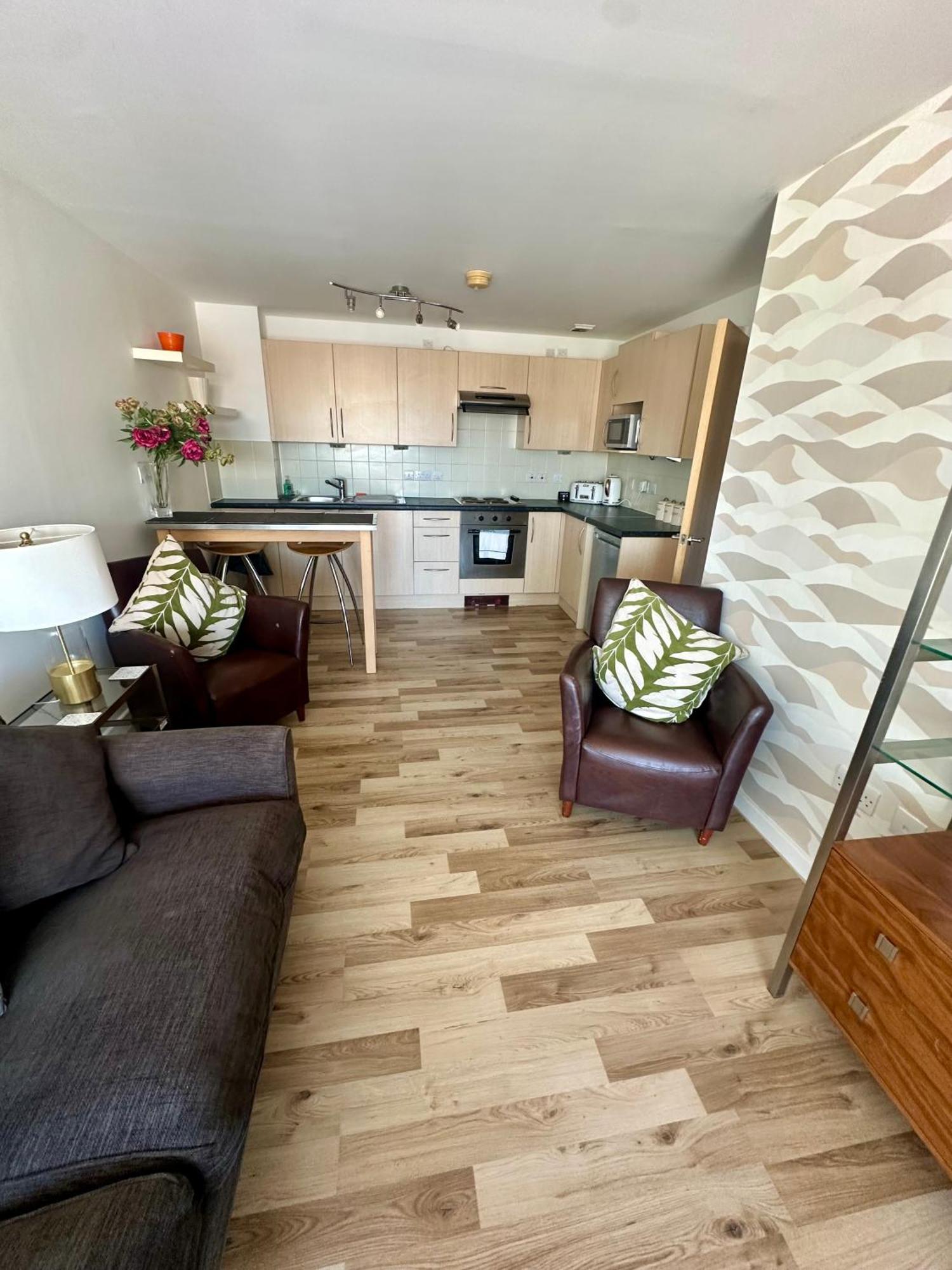 Gunwharf Quays Harbour Apartments Portsmouth Luaran gambar